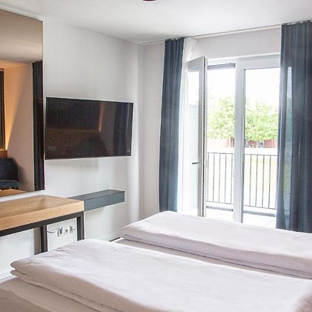 בורנהיים Rheinapart Hotel Und Boardinghouse מראה חיצוני תמונה
