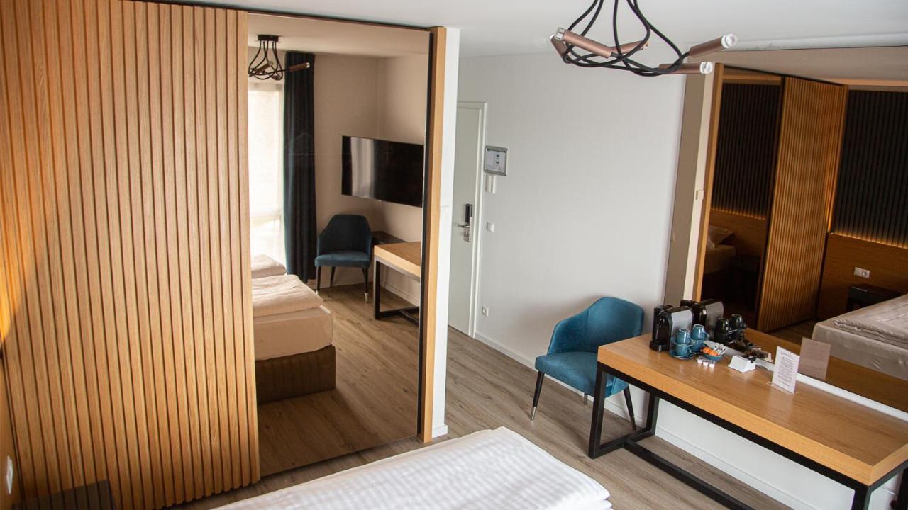 בורנהיים Rheinapart Hotel Und Boardinghouse מראה חיצוני תמונה